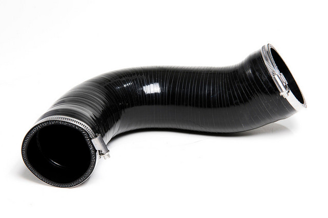 RacingLine Performance R600 Silicone Intake Pipe EA888 Gen3 - Image 2